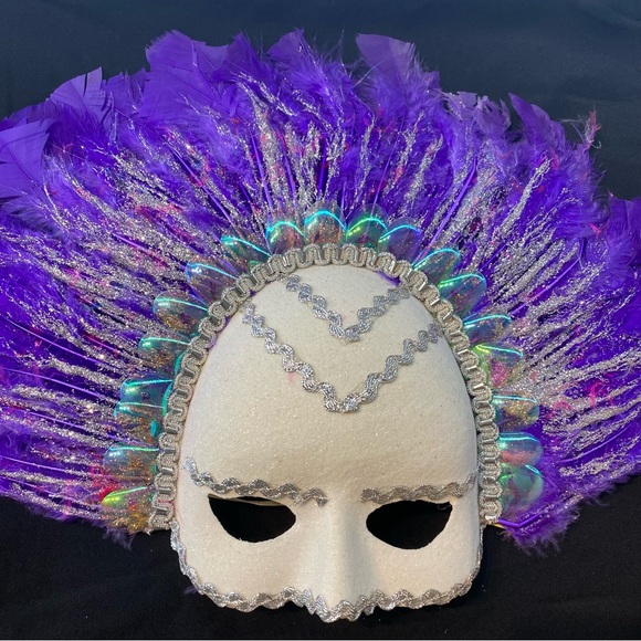 Purple Feathers Venetian Carnival Masquerade Face Mask - Picture 4 of 6